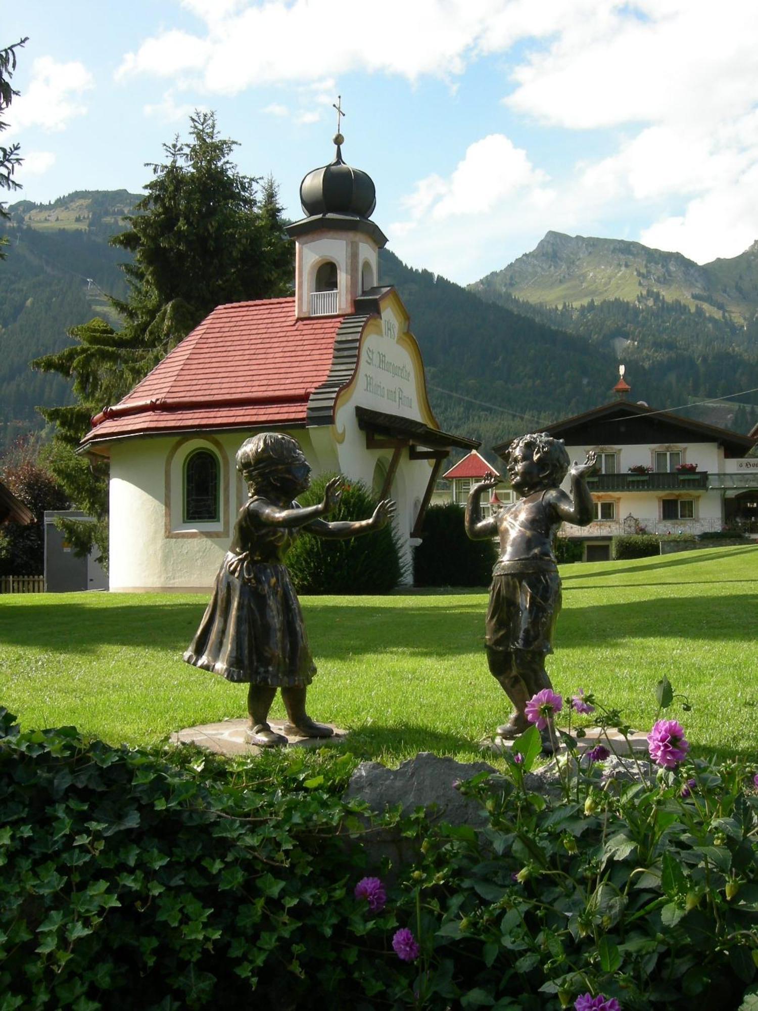 Готель S'Hoamatl Hofen Екстер'єр фото