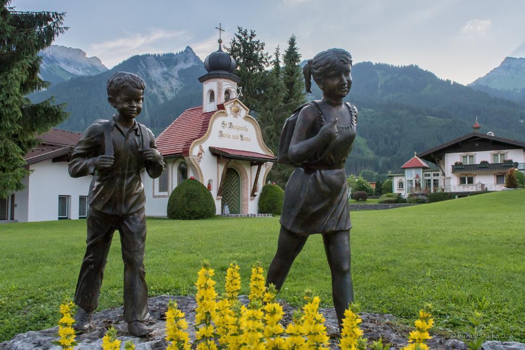 Готель S'Hoamatl Hofen Екстер'єр фото